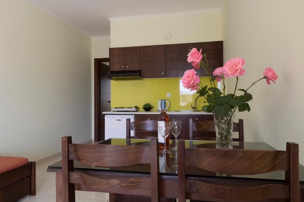 Sandy Suites Kalamaki Kültér fotó